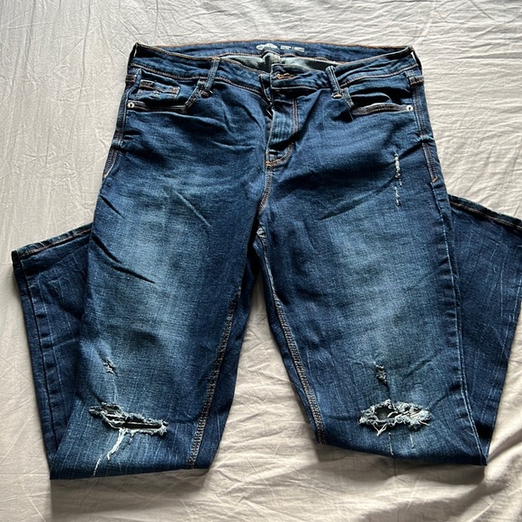 Old Navy Rockstar Super Skinny jeans, size 14 - Picture 1 of 3